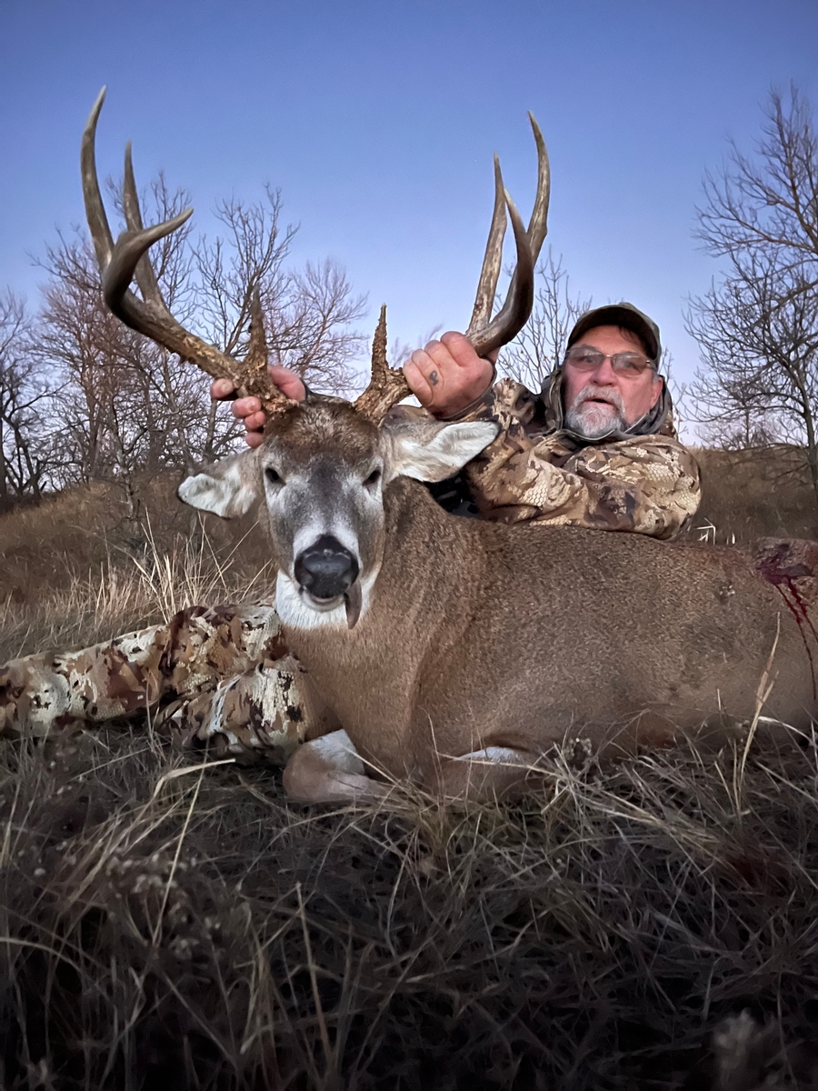 Rifle Whitetail Hunts SD